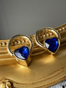 Heart-shaped blue color crystal earrings