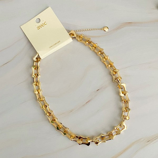 Exquisite Designers Bold Chain Necklace