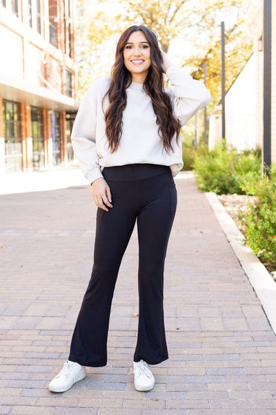 The Vanessa - 30 in Inseam Black Bootcut Leggings