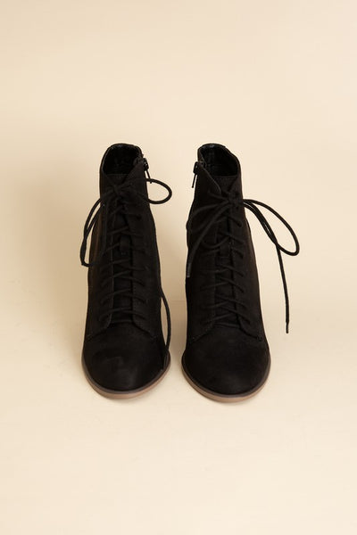 Simple Lace Up Boots