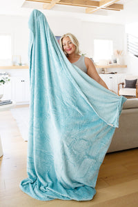 Emerson Blanket Family Cuddle Size in Mint