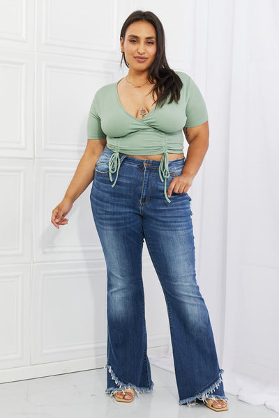 Ribbed Front Scrunched Top in Green